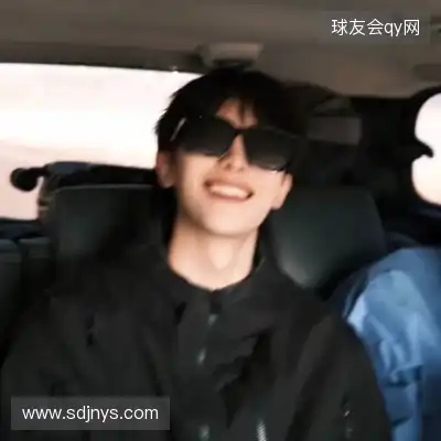钟凌耘